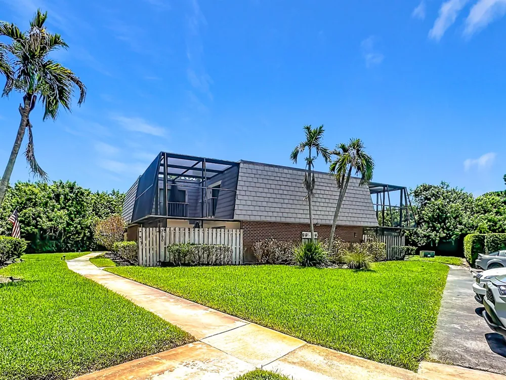 3192 SE BROOK STREET Stuart, FL 34997