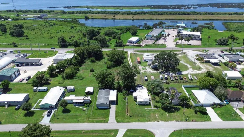 2208 SE 38TH TRAIL Okeechobee, FL 34974