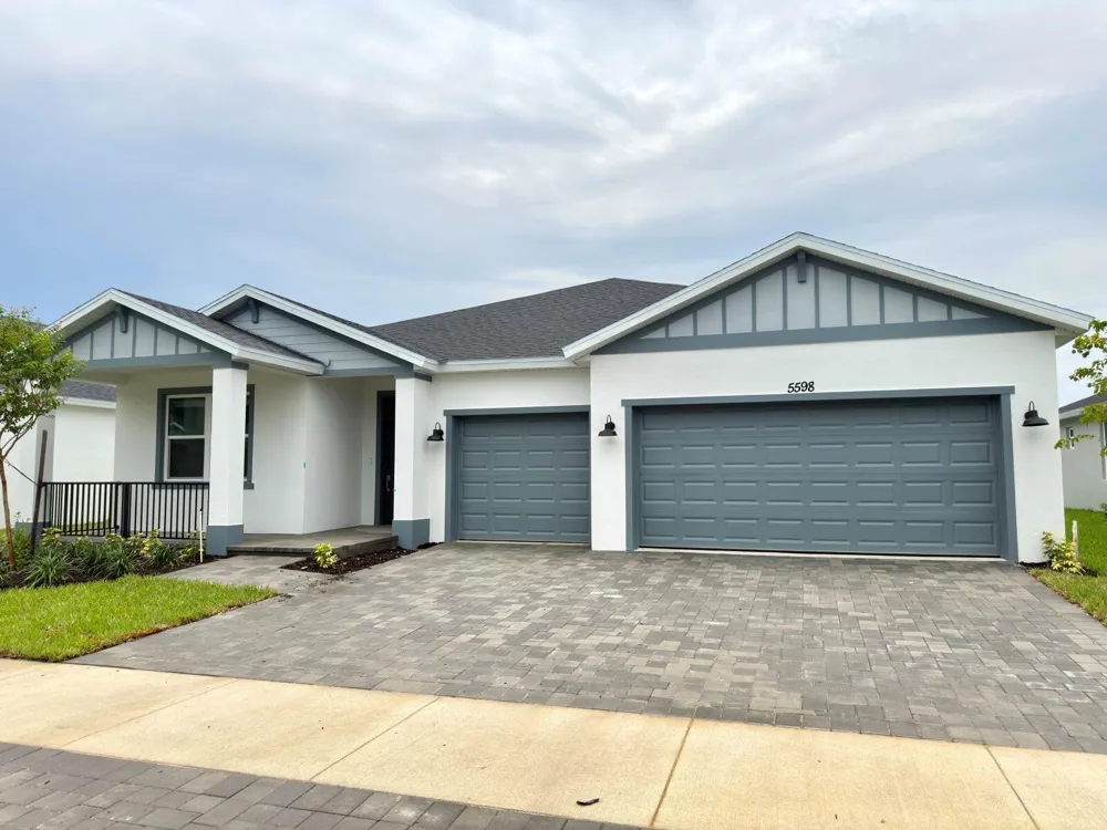 5598 Hampton Park Circle Vero Beach, FL 32966