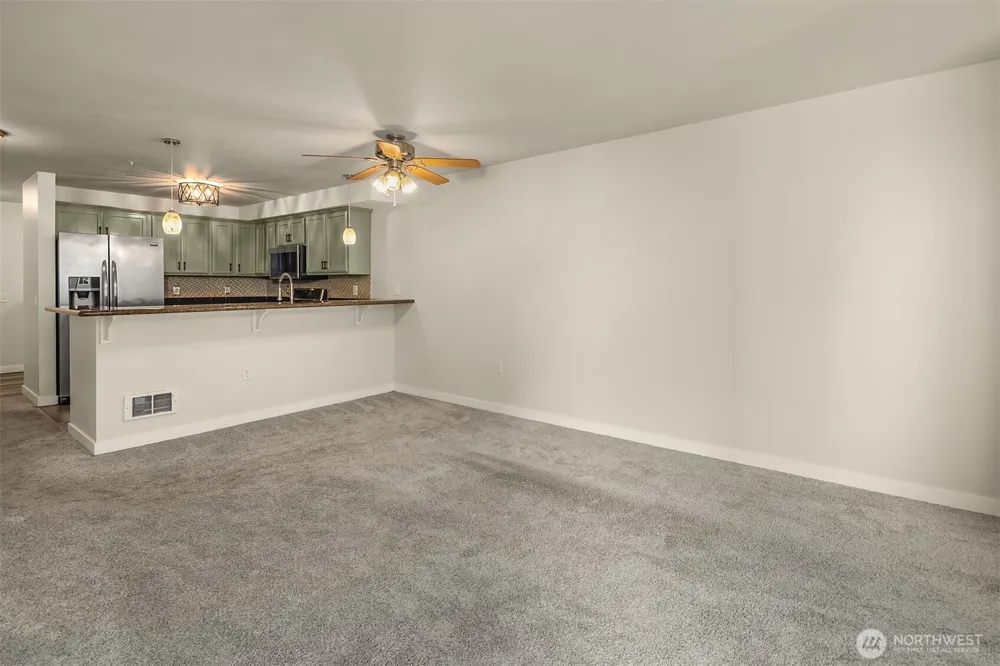 12534 15th Avenue NE #22 Seattle, WA 98125