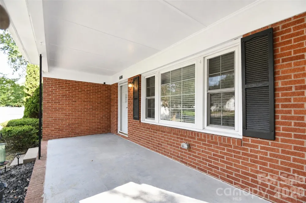 608 Pamela Street NE Concord, NC 28025