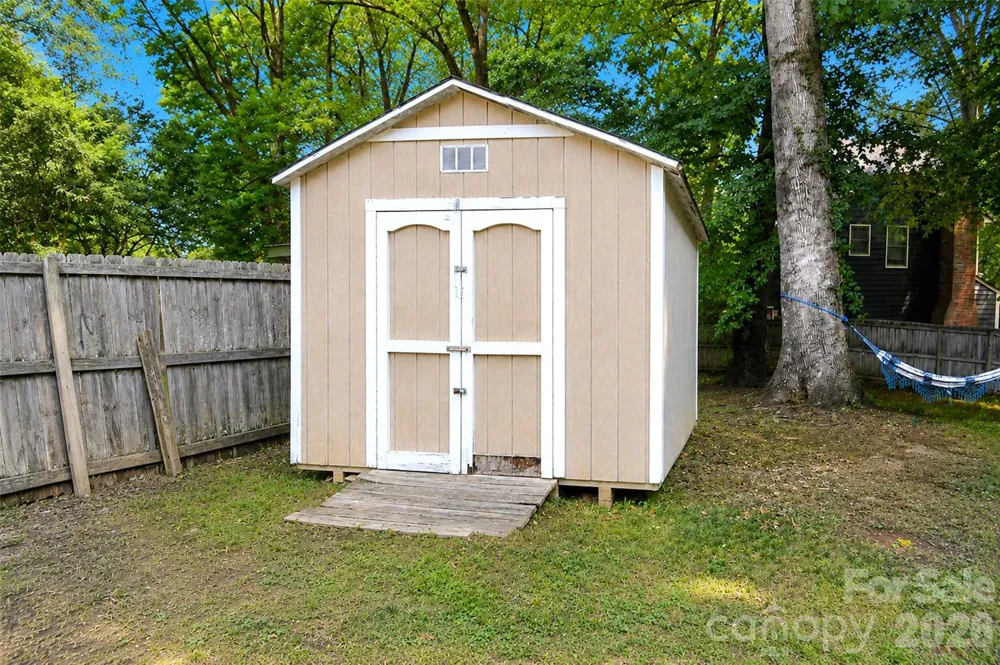 608 Pamela Street NE Concord, NC 28025