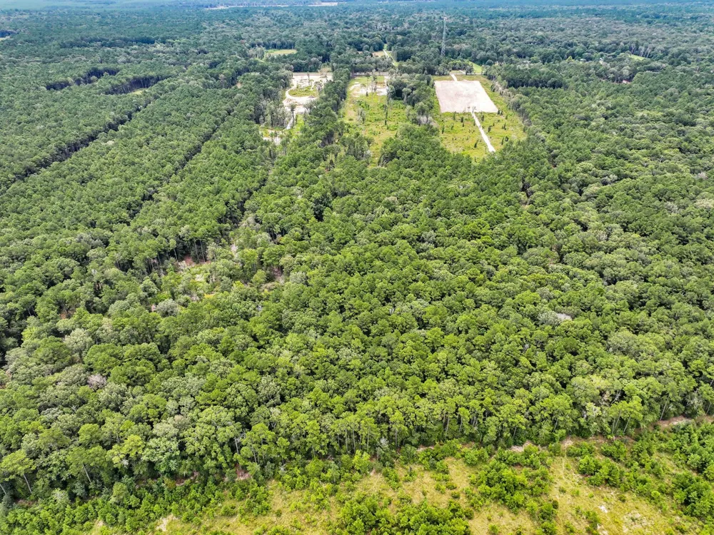 9870 Highway 326 Kountze, TX 77625