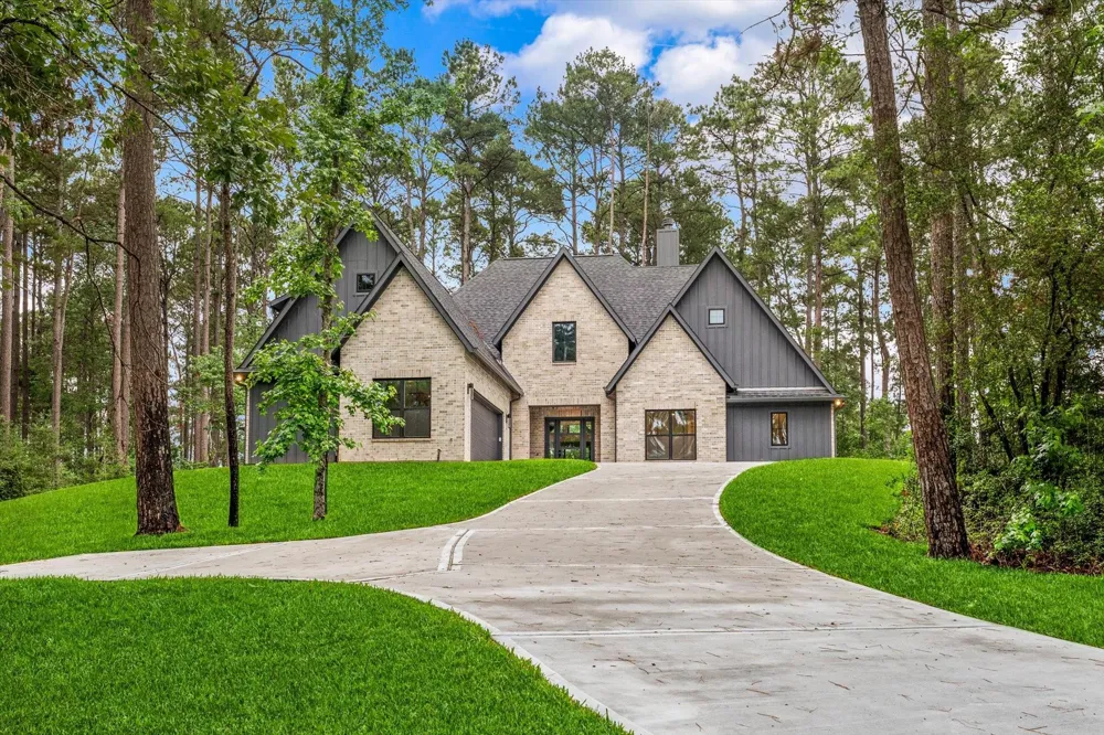 105 Sanctuary Road Huntsville, TX 77340