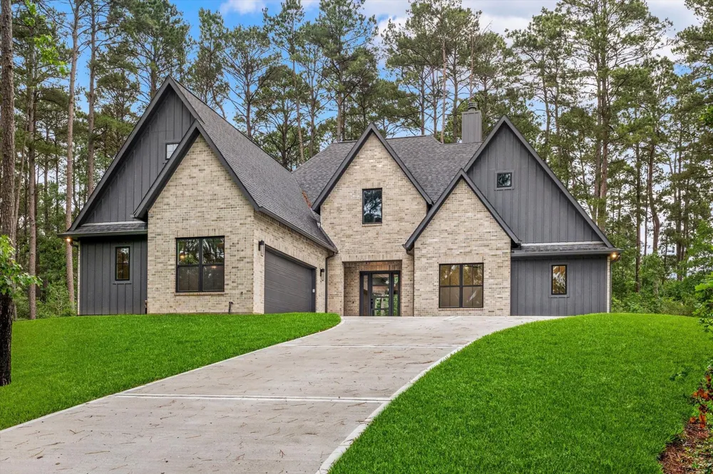 105 Sanctuary Road Huntsville, TX 77340