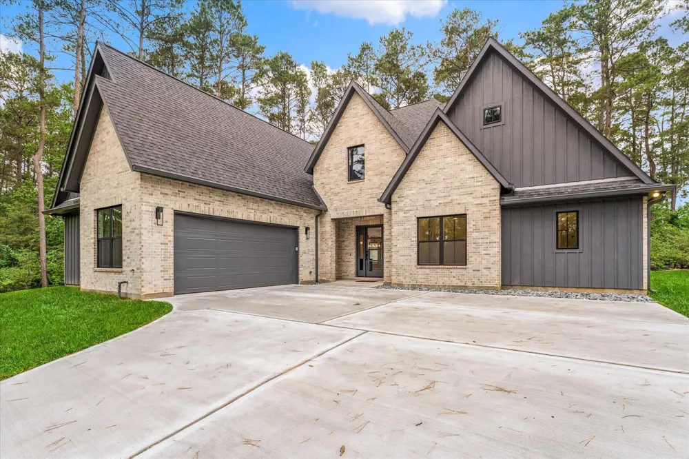 105 Sanctuary Road Huntsville, TX 77340