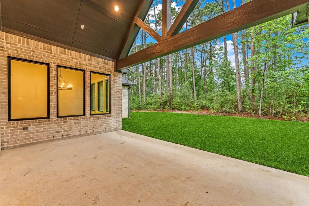 105 Sanctuary Road Huntsville, TX 77340