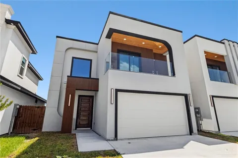 2606 E Solar Drive