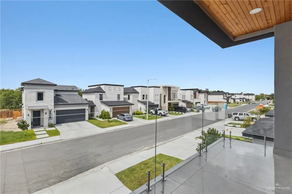 2606 E Solar Drive Mission, TX 78574