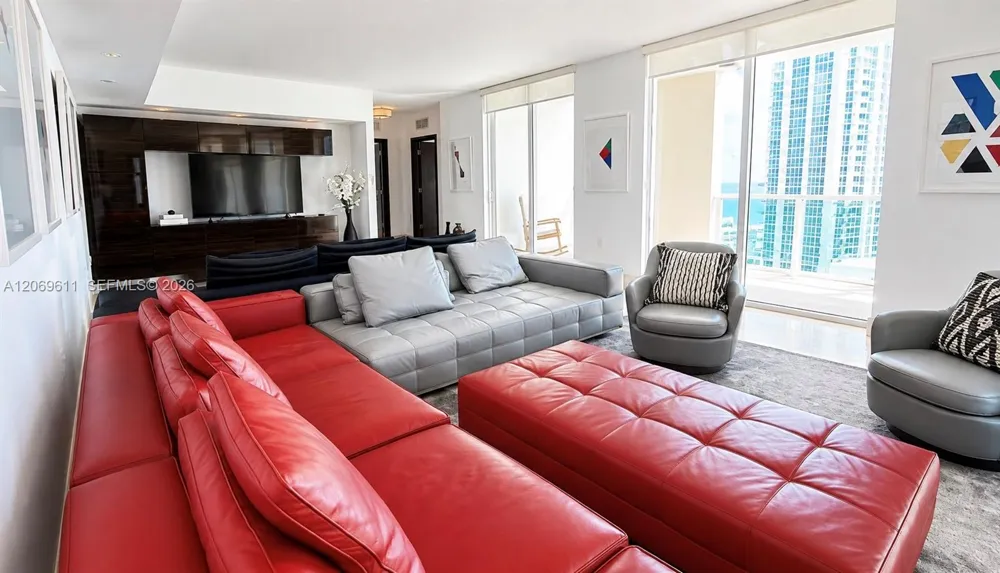 150 Sunny Isles Blvd #1-UPH1 Sunny Isles Beach, FL 33160