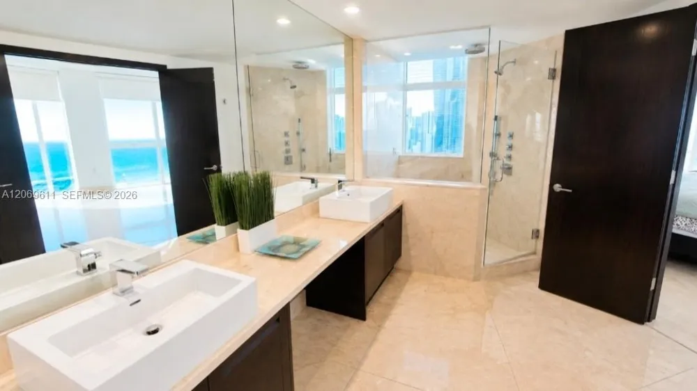 150 Sunny Isles Blvd #1-UPH1 Sunny Isles Beach, FL 33160