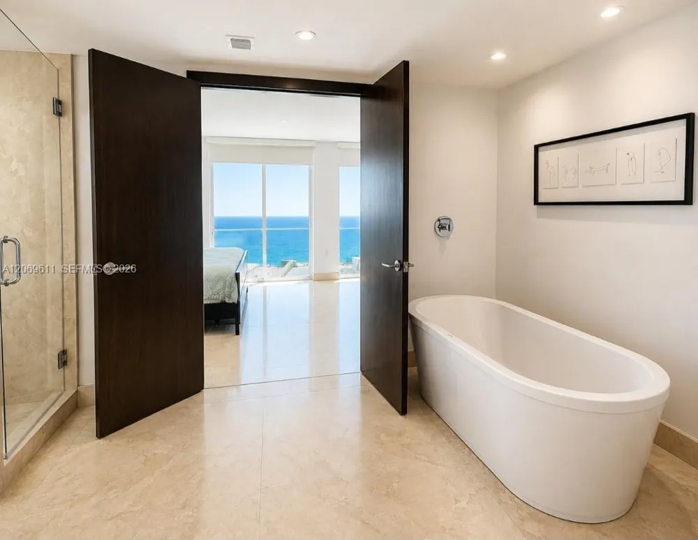 150 Sunny Isles Blvd #1-UPH1 Sunny Isles Beach, FL 33160