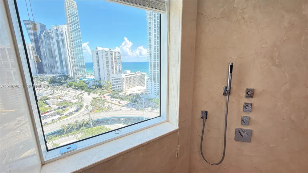 150 Sunny Isles Blvd #1-UPH1 Sunny Isles Beach, FL 33160