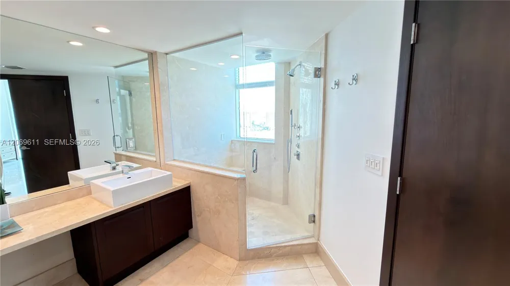 150 Sunny Isles Blvd #1-UPH1 Sunny Isles Beach, FL 33160