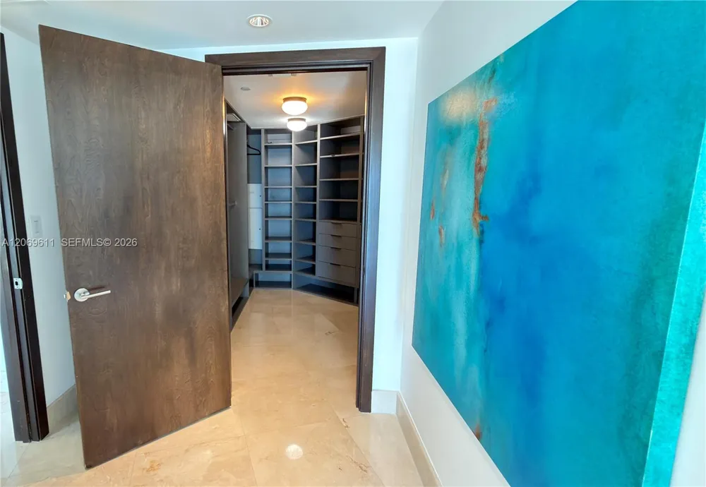 150 Sunny Isles Blvd #1-UPH1 Sunny Isles Beach, FL 33160