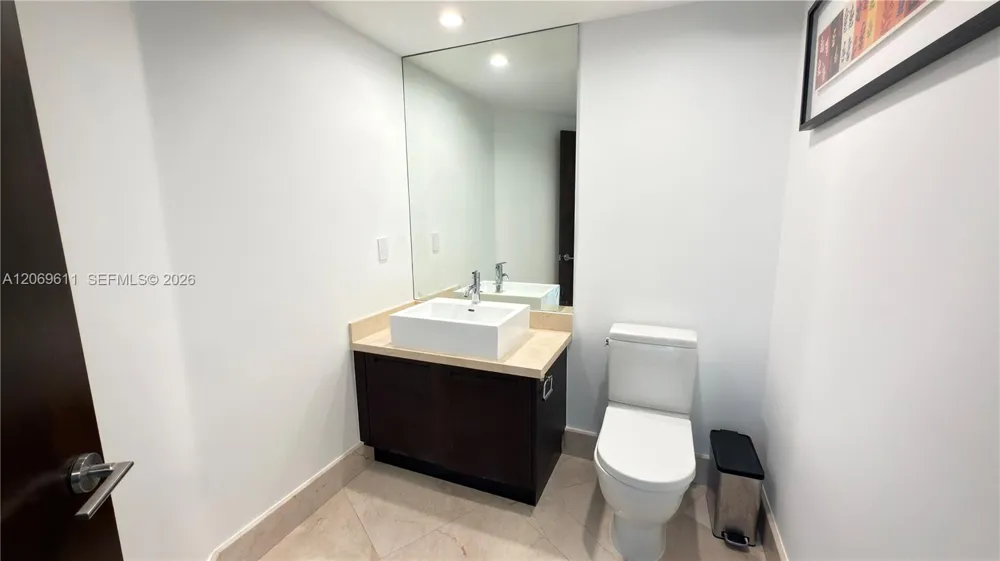 150 Sunny Isles Blvd #1-UPH1 Sunny Isles Beach, FL 33160