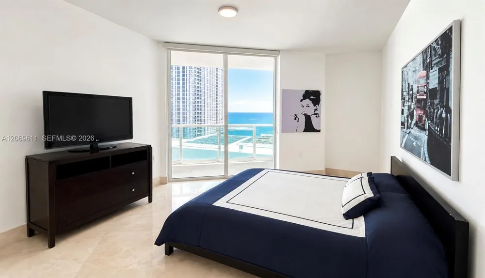 150 Sunny Isles Blvd #1-UPH1 Sunny Isles Beach, FL 33160