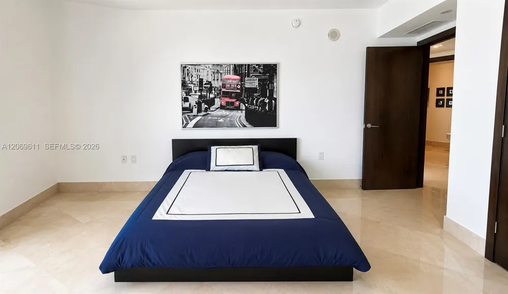 150 Sunny Isles Blvd #1-UPH1 Sunny Isles Beach, FL 33160