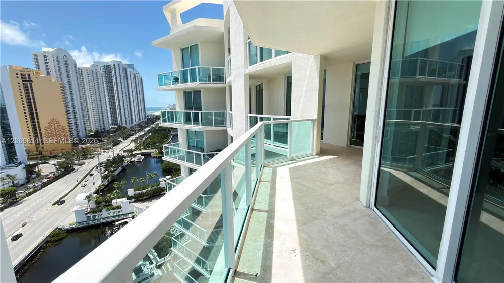 150 Sunny Isles Blvd #1-UPH1 Sunny Isles Beach, FL 33160