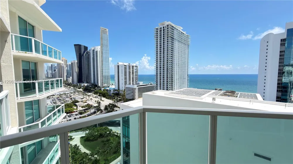 150 Sunny Isles Blvd #1-UPH1 Sunny Isles Beach, FL 33160