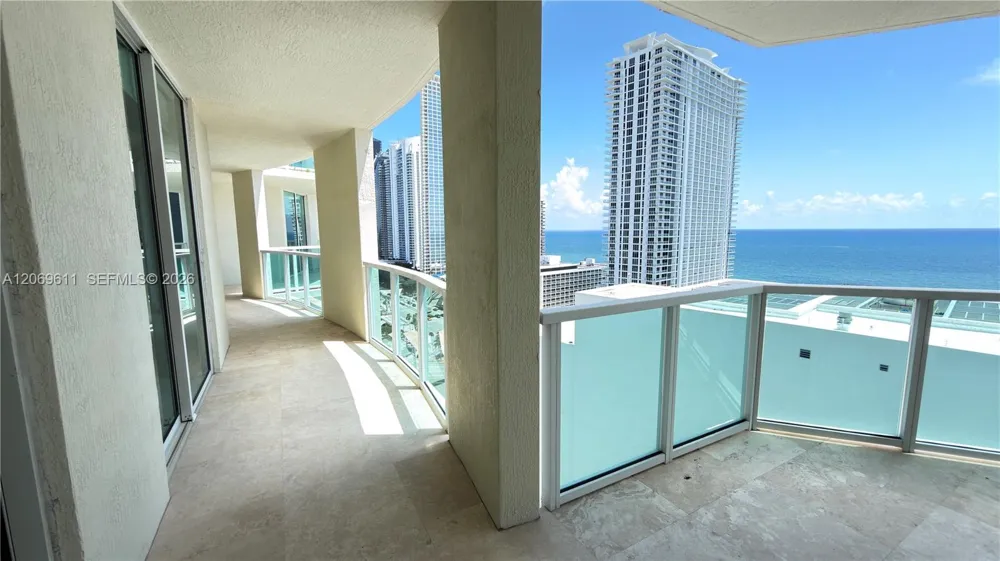 150 Sunny Isles Blvd #1-UPH1 Sunny Isles Beach, FL 33160