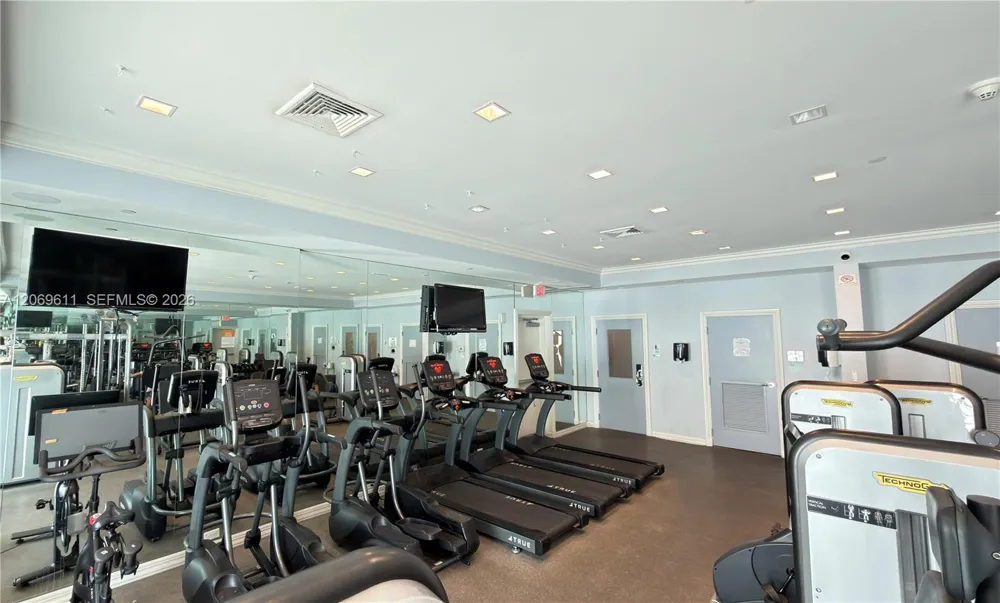 150 Sunny Isles Blvd #1-UPH1 Sunny Isles Beach, FL 33160
