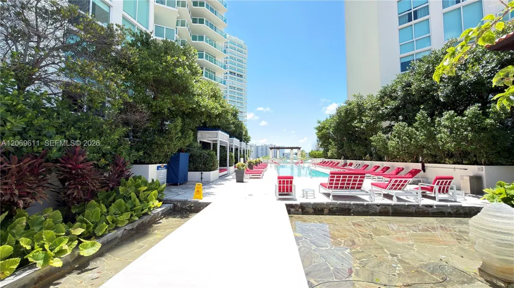 150 Sunny Isles Blvd #1-UPH1 Sunny Isles Beach, FL 33160