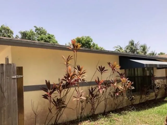 251 SW 16TH STREET Pompano Beach, FL 33060