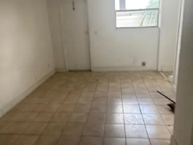 251 SW 16TH STREET Pompano Beach, FL 33060