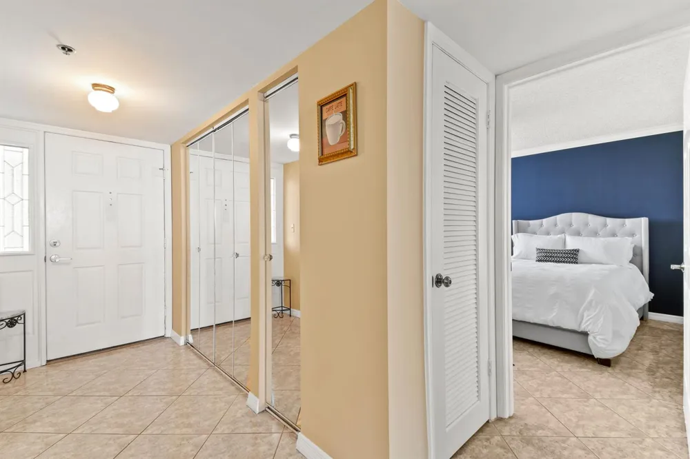840 OCEAN DRIVE #404 Juno Beach, FL 33408