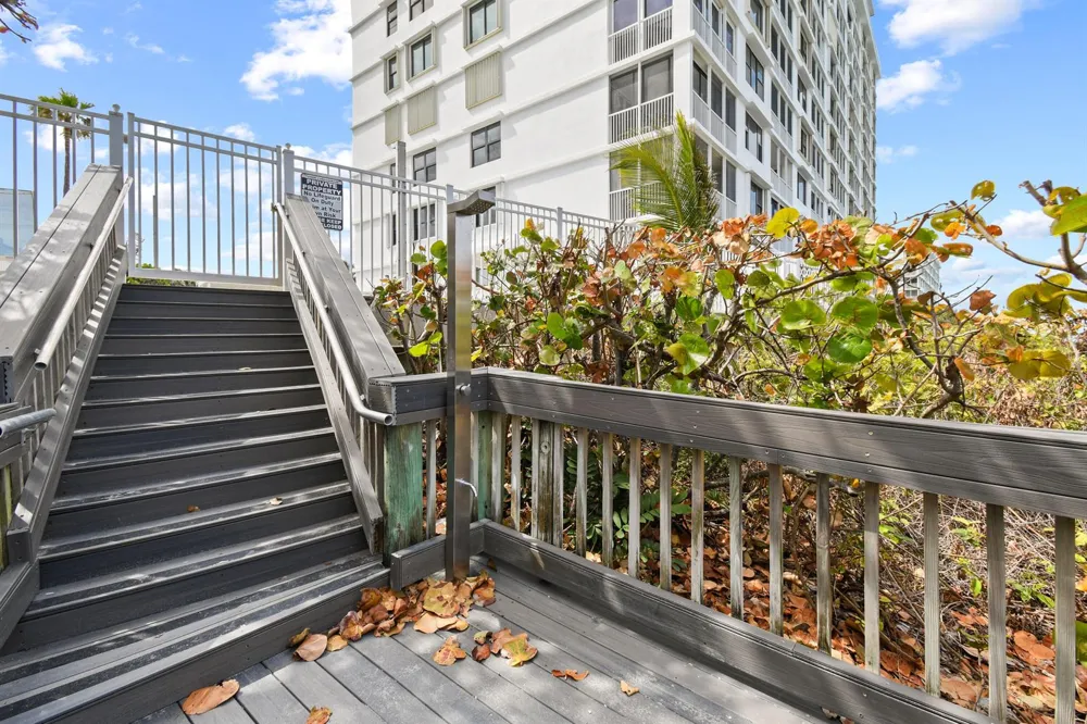 840 OCEAN DRIVE #404 Juno Beach, FL 33408