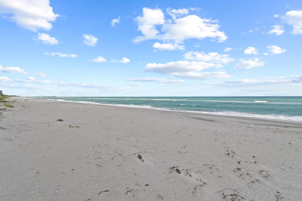 840 OCEAN DRIVE #404 Juno Beach, FL 33408