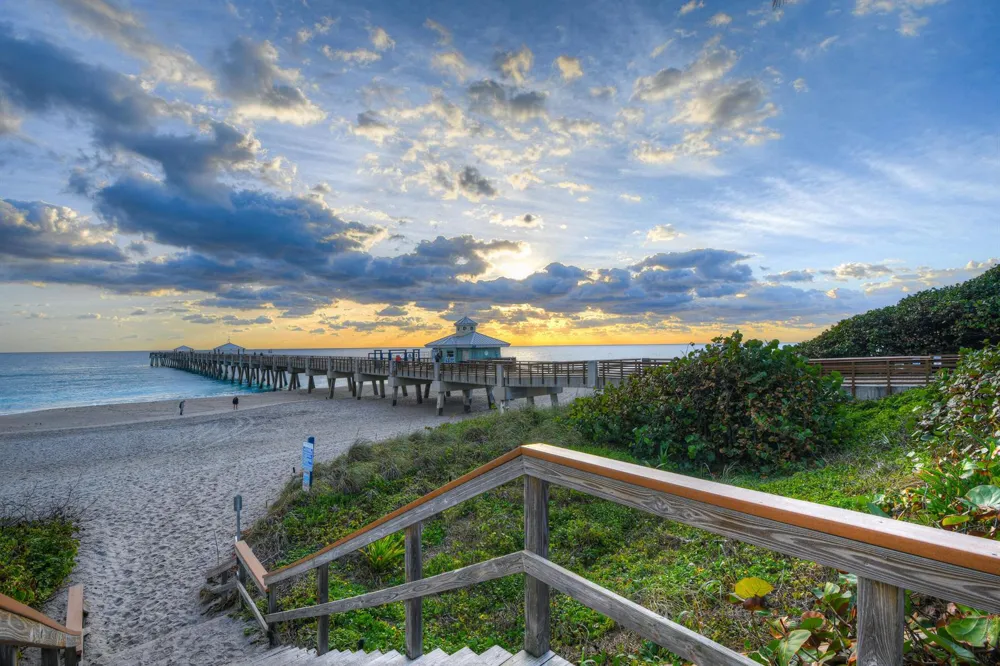 840 OCEAN DRIVE #404 Juno Beach, FL 33408