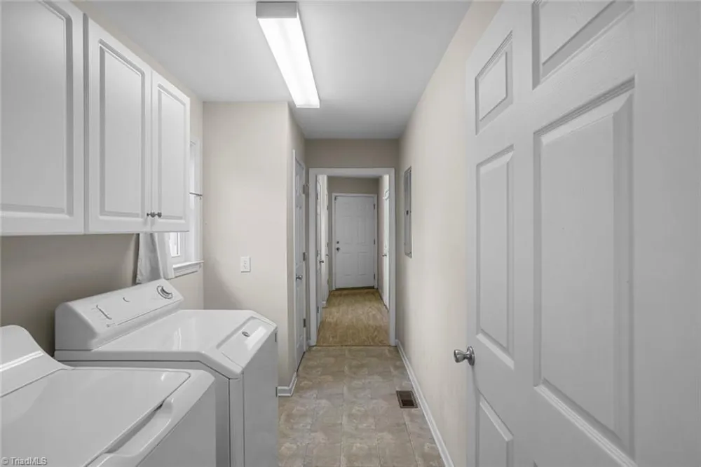 2911 Woodhaven Drive Asheboro, NC 27205