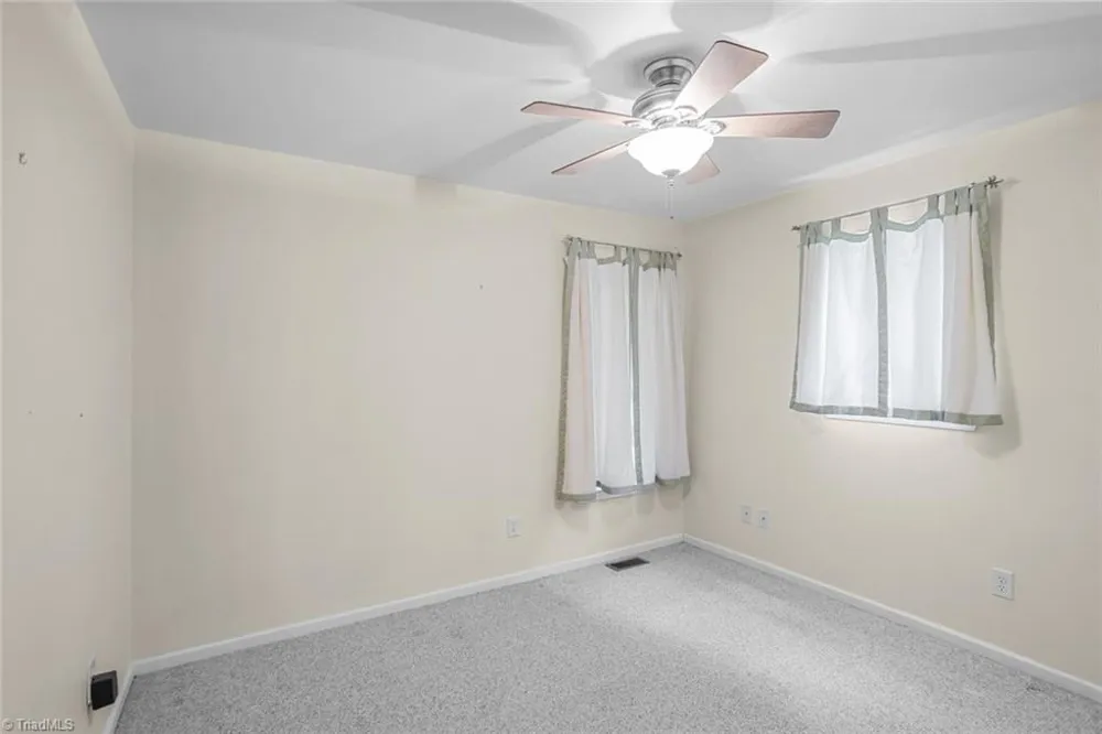 2911 Woodhaven Drive Asheboro, NC 27205