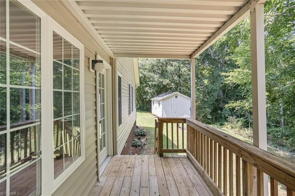 2911 Woodhaven Drive Asheboro, NC 27205