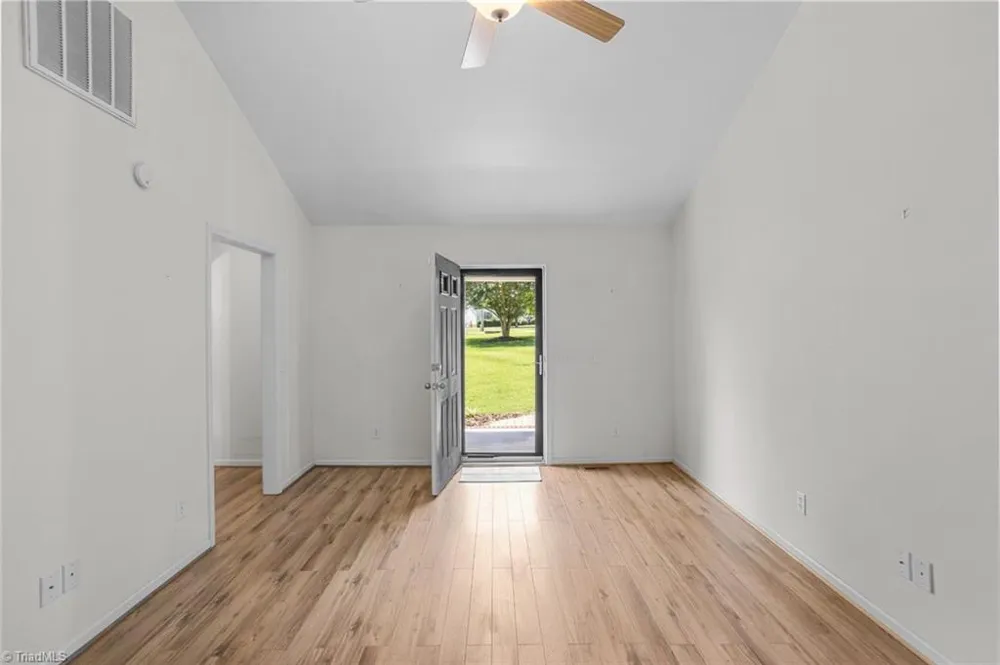 2911 Woodhaven Drive Asheboro, NC 27205