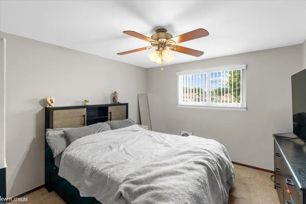 39335 Waldorf Drive Clinton Charter Township, MI 48038