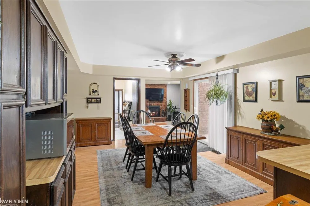 39335 Waldorf Drive Clinton Charter Township, MI 48038