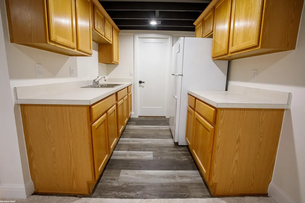 59055 Golden Oak Court Washington Township, MI 48094