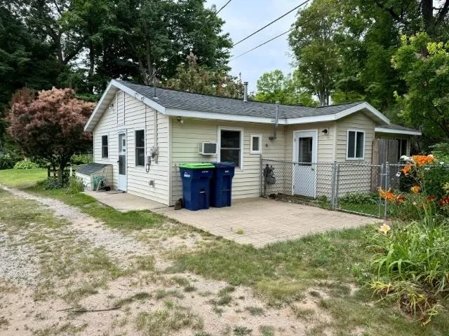 4162 Chrystal Street Green Lake Township, MI 49643