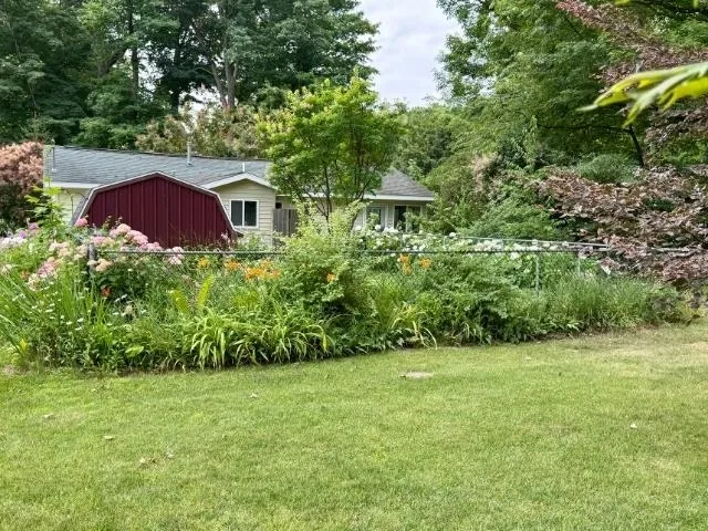 4162 Chrystal Street Green Lake Township, MI 49643