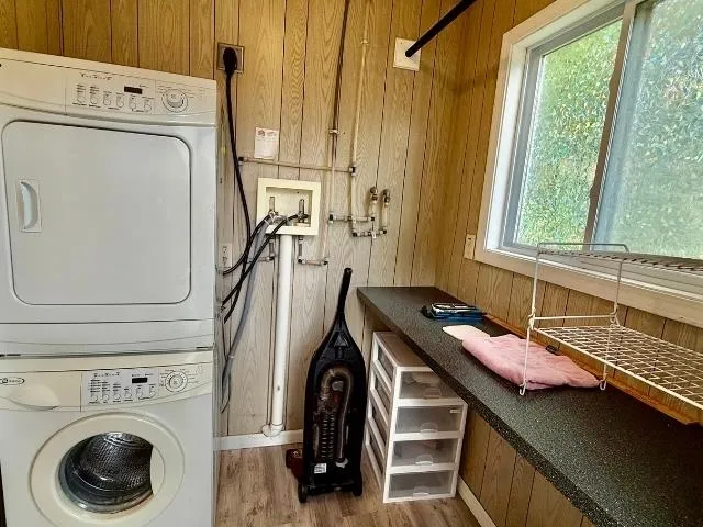 4162 Chrystal Street Green Lake Township, MI 49643