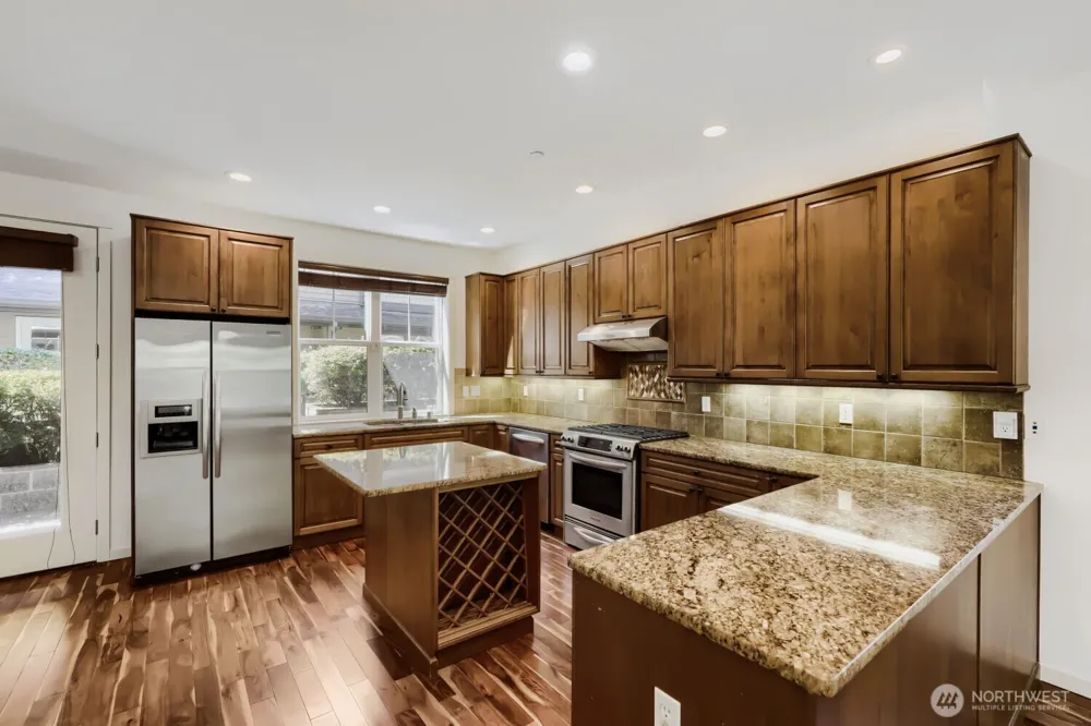 303 Bellevue Way SE Bellevue, WA 98004