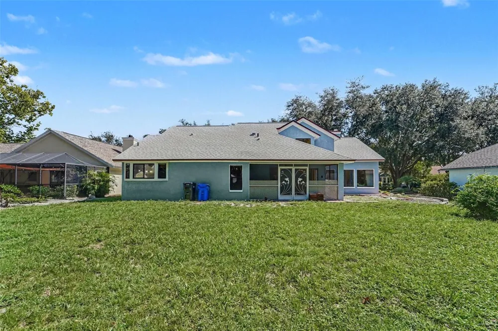 6203 FARTHING STREET Tampa, FL 33647