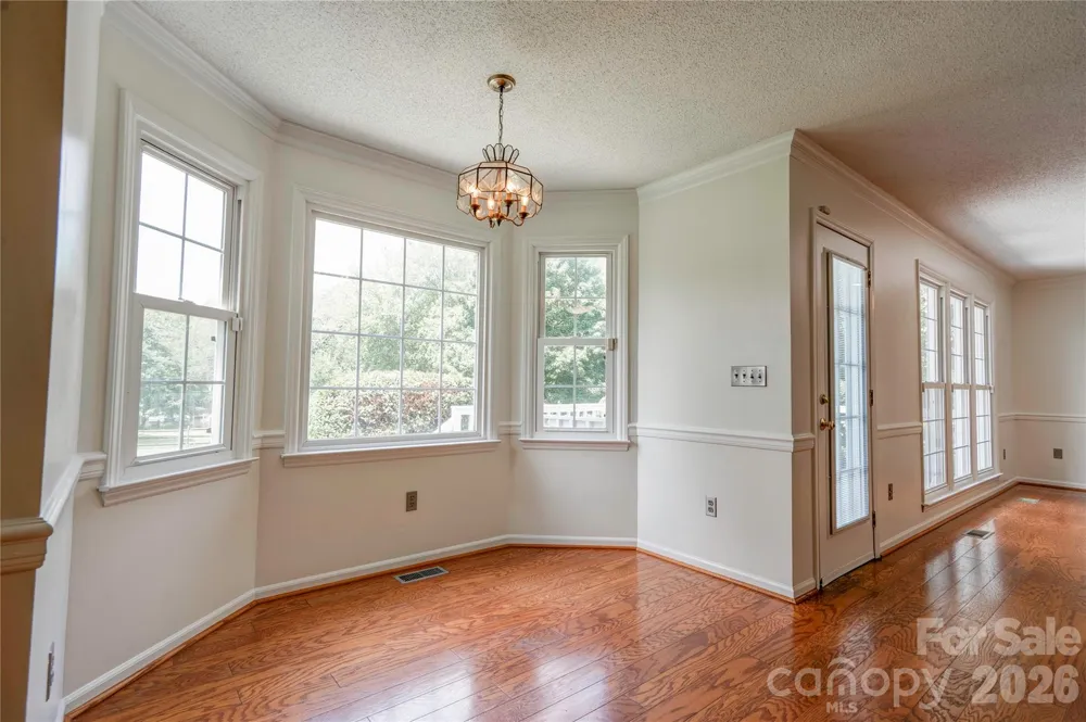 144 Oak Point Drive Cherryville, NC 28021