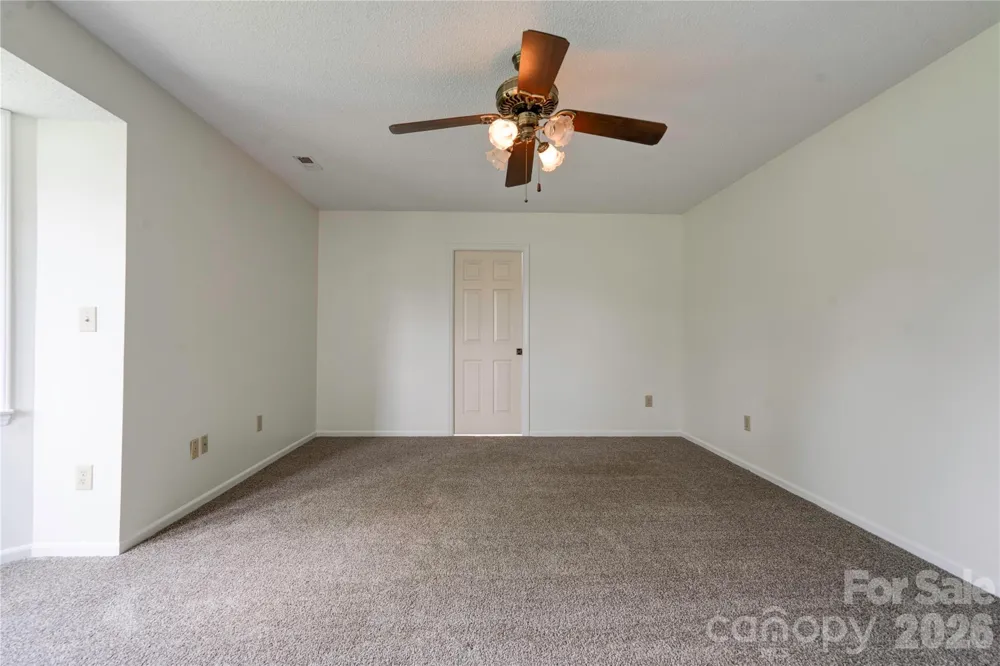 144 Oak Point Drive Cherryville, NC 28021