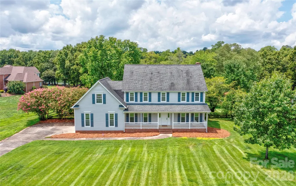 144 Oak Point Drive Cherryville, NC 28021
