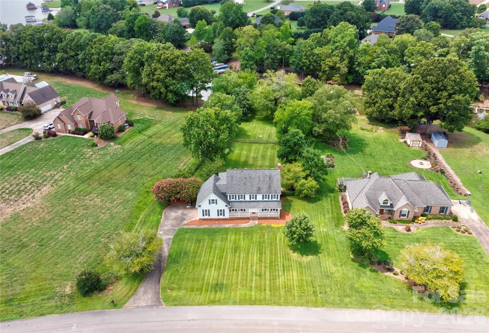 144 Oak Point Drive Cherryville, NC 28021