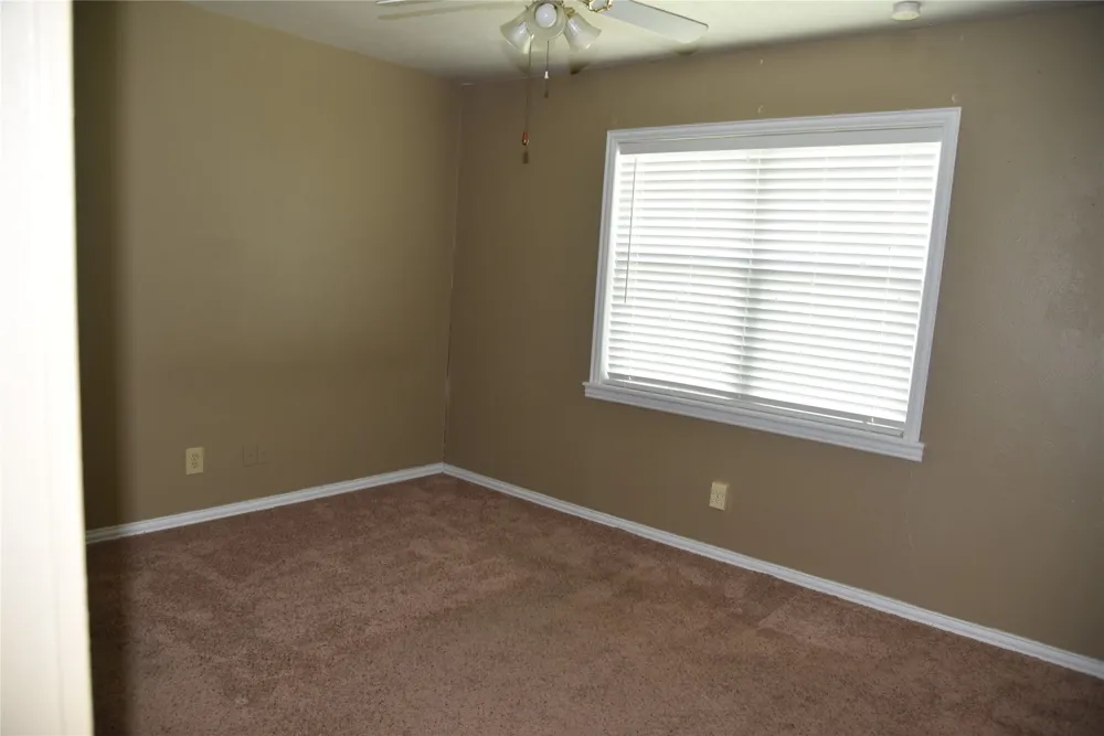 856 Renfro Drive White Settlement, TX 76108